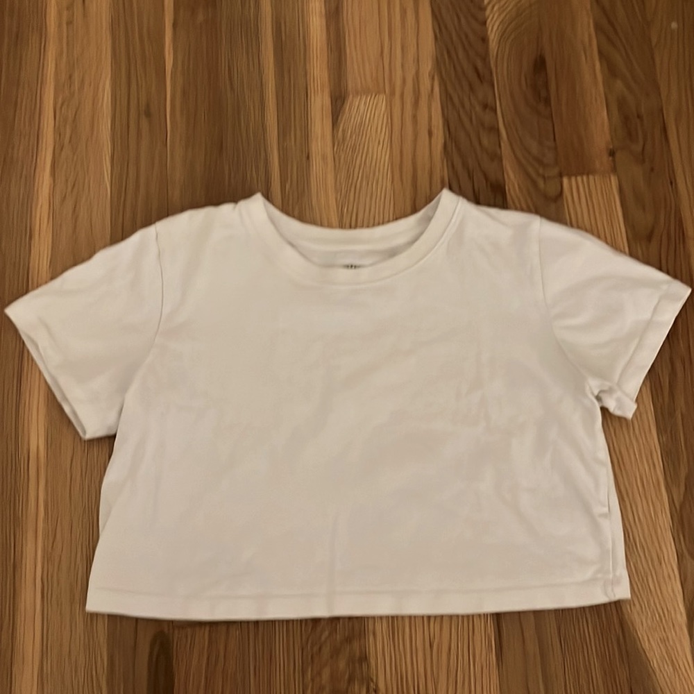 Cropped t-shirt